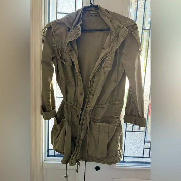 ARITZIA TALULA trooper army green zip up hooded jacket (XS) - Picture 3 of 6